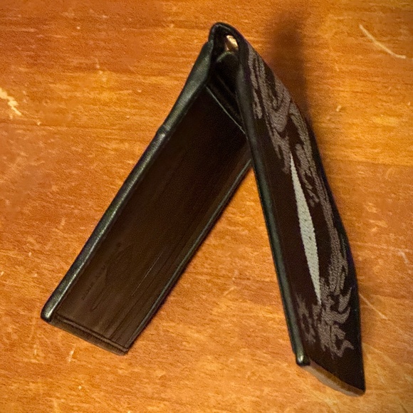 FINDIG Rare Stingray Skin Wallet Black Dragon AW-027-01 - Picture 6 of 8